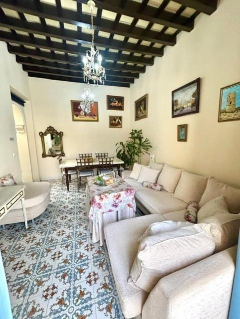 Gatu Casa Lola , " Preferente Mayores De 25 Anos Y Familias " El Puerto de Santa María Eksteriør billede